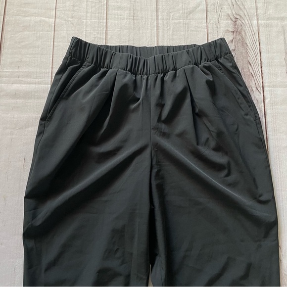 Varley Alana Slim Tapered Cuff Pants Women’s S Black 27” Inseam Soft Lightweight - Picture 10 of 16